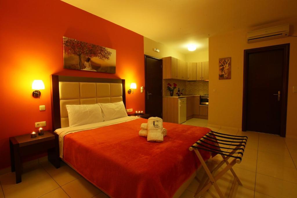Aparthotel Faros Luxury 3*