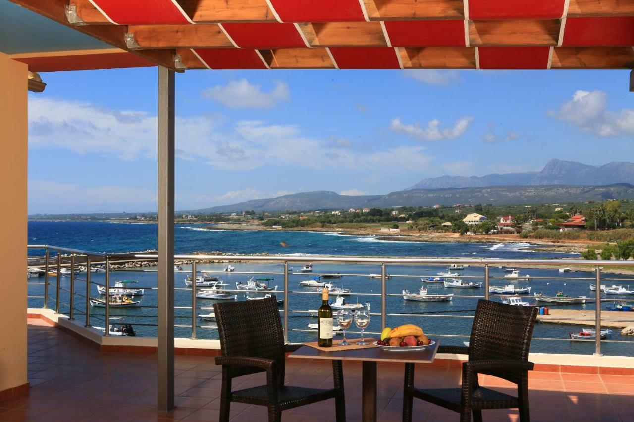 Faros Luxury